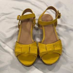 Yellow Dress shoes